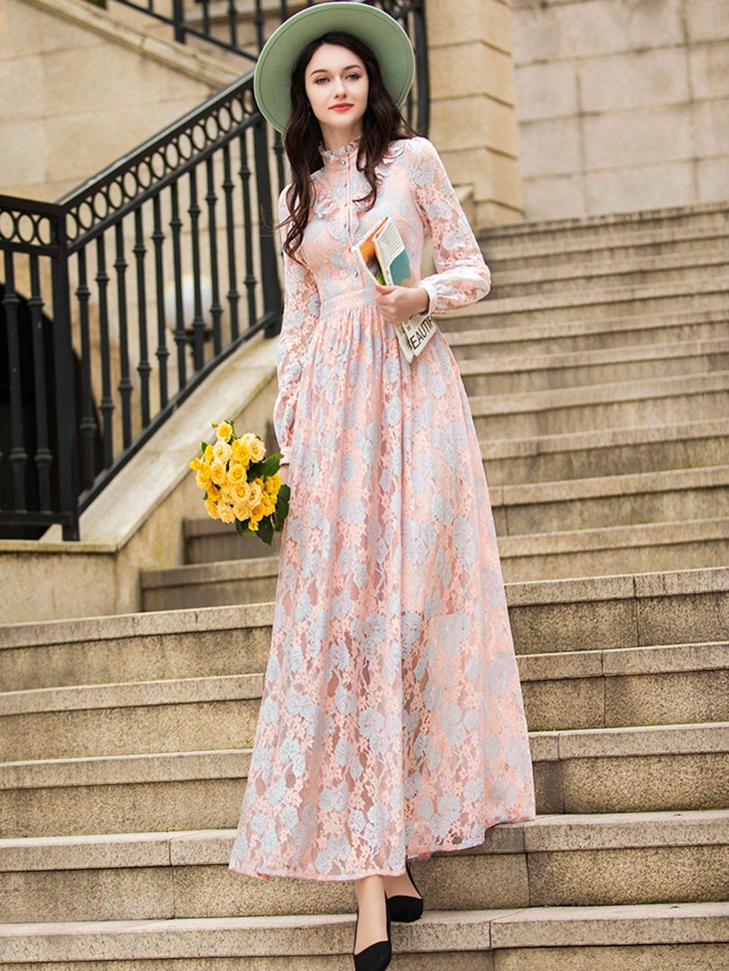 Elegant Ladies' Lace Long Sleeve Cocktail Dress