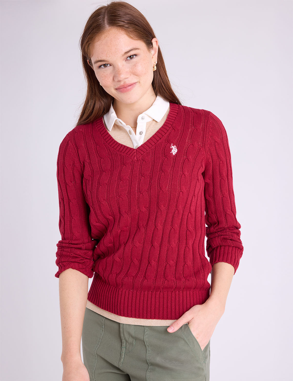 CABLE CREW NECK SWEATER