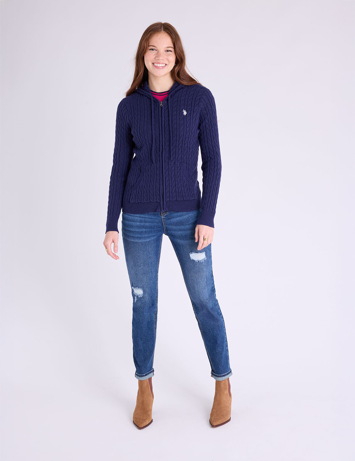 CABLE CREW NECK SWEATER