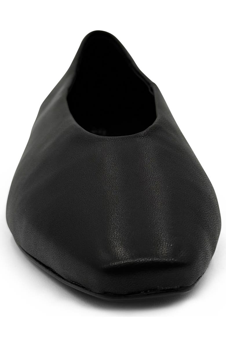 CHELSEA CREW Slick Flat (Women)