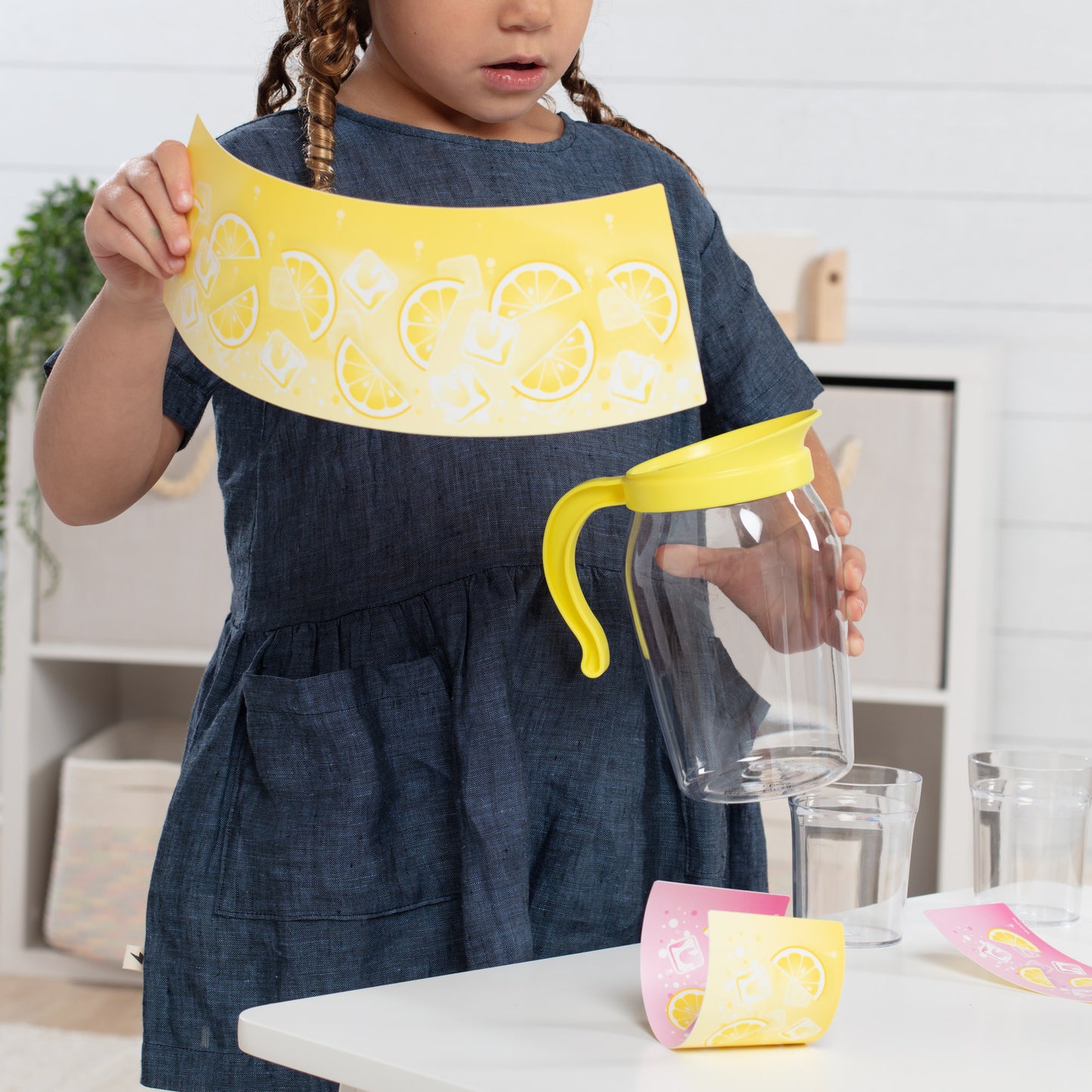 Walmart Melissa & Doug Lemonade Pretend Play Food and Drink Toy for Toddlers, Preschoolers, and Kids Ages 3+ - FSC Certified