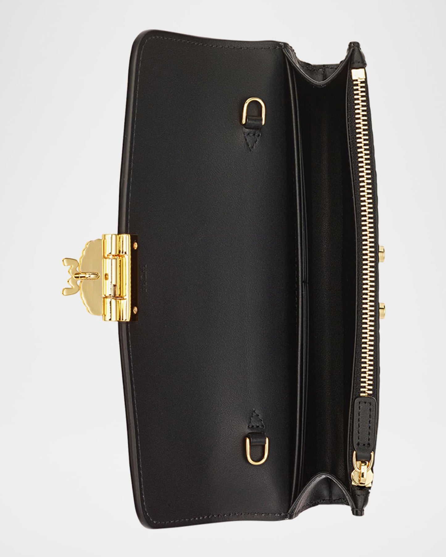 MCMTracy Large Monogram Wallet on Chain