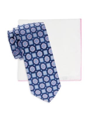 Hickey Freeman
2-Piece Patterned Tie & Solid Pocket Square Set