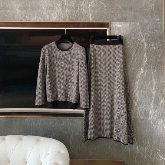 High Quality New Autumn Winter 2 Piece Set Women Knitted Striped Sweater Skirt Suit Long Sleeve Knit Pullover A-line Skirt Sets