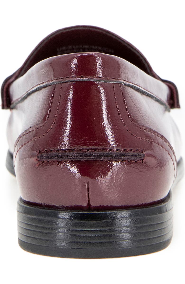 Reaction Kenneth Cole Zoila Penny Loafer (Women)