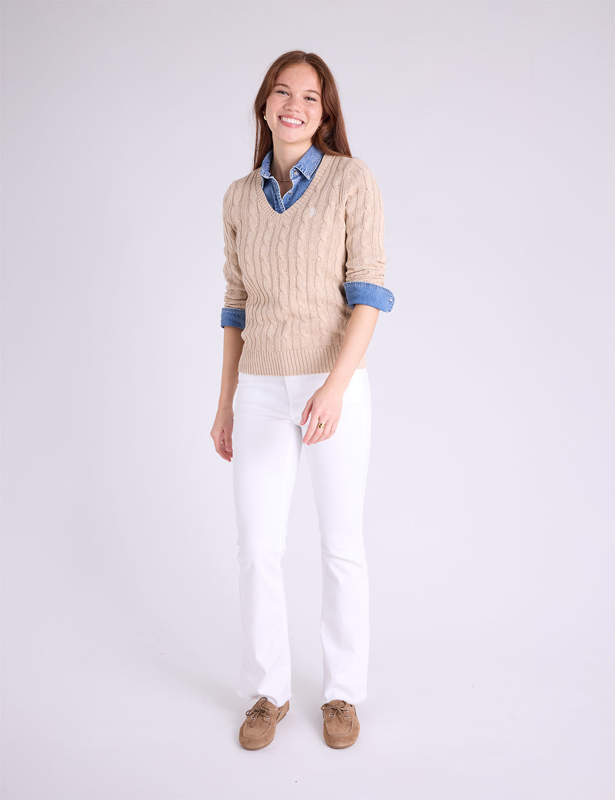 CABLE CREW NECK SWEATER