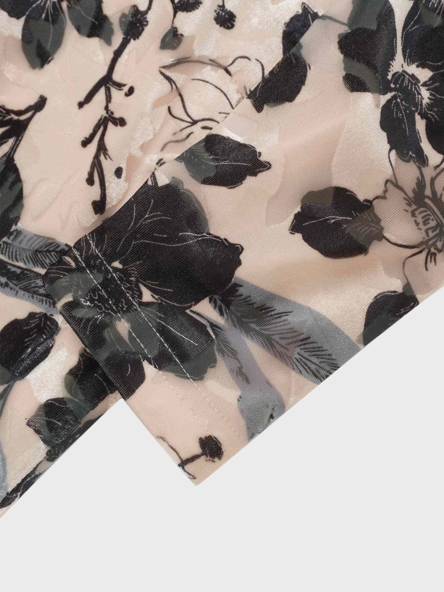 Velvet Printed Turtleneck-Floral