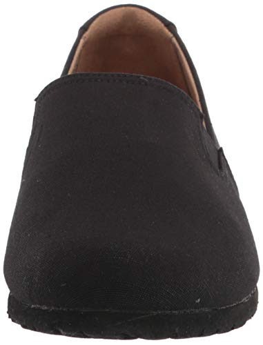 Amazon Essentials Women's Casual Slip-On Canvas Flat