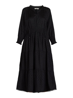 thumbnail image 3 of The Pioneer Woman Smocked Waist Maxi Dress, Women’s and Women’s Plus, Sizes XS-3X, 3 of 4