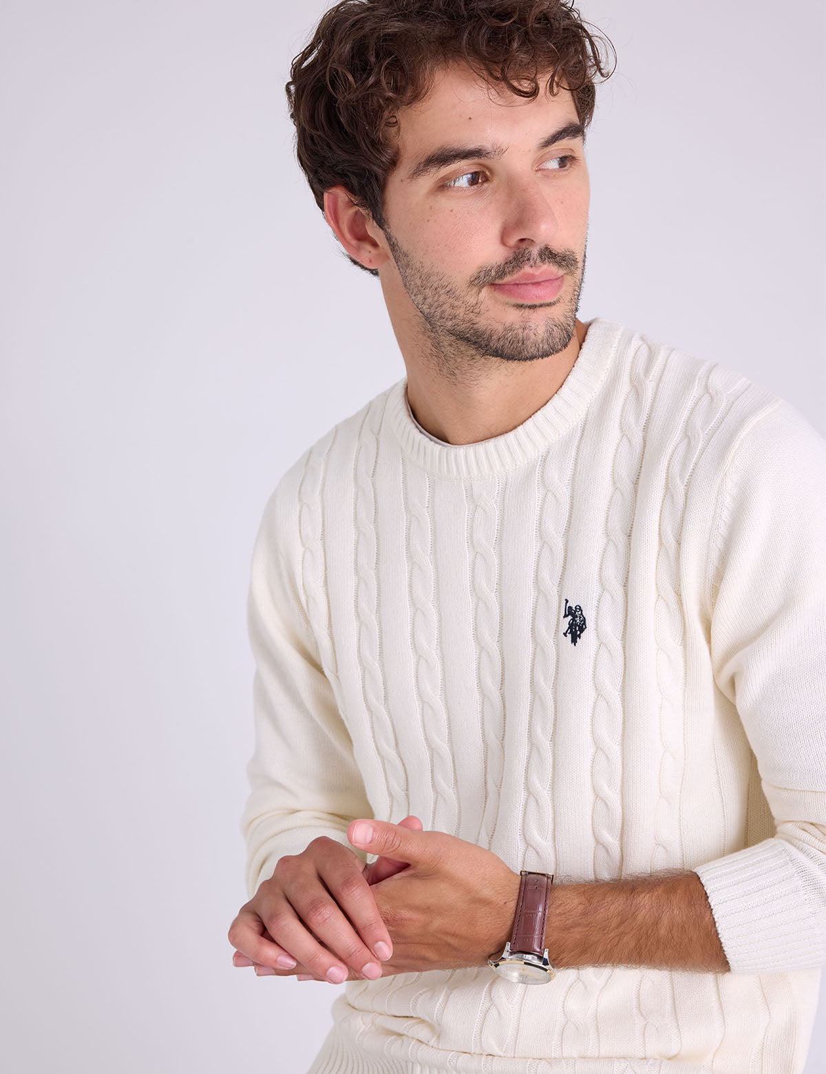 CABLE CREW NECK SWEATER