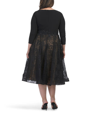 MAC DUGGAL Plus Jersey And Lace Cocktail Dress