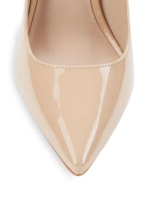 Stuart Weitzman
 Leigh Leather Pumps