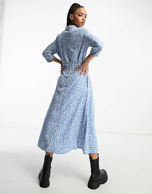 JDY belted maxi shirt dress in light blue ditsy floral