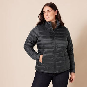 Amazon Essentials Women's Lightweight Long-Sleeve Water-Resistant Packable Puffer Jacket (Available in Plus Size)