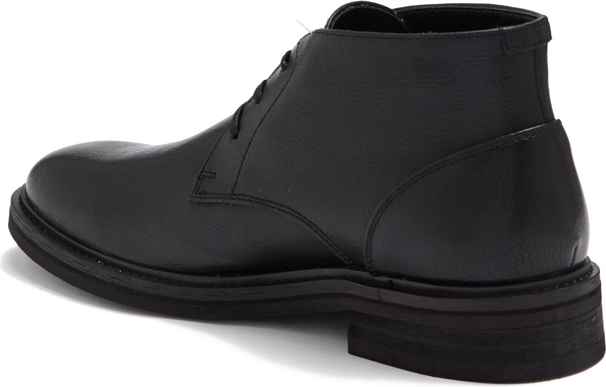 NORDSTROM RACK Rhett Chukka Boot, Main, color, BLACK