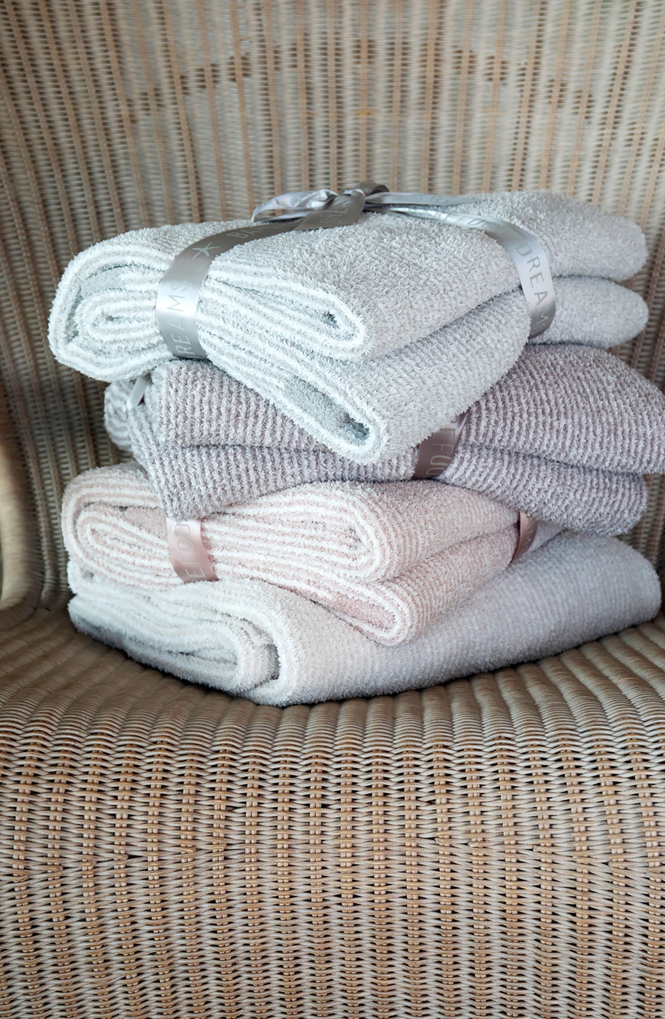 Barefoot Dreams<sup>®</sup> CozyChic<sup>™</sup> Microstripe Blanket, Alternate, color, BEACH ROCK-ALMOND