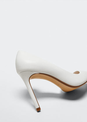 Asymmetric stiletto shoes - Details of the article 2