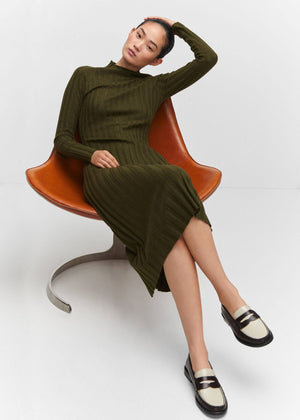 Perkins-neck ribbed dress - Details of the article 2