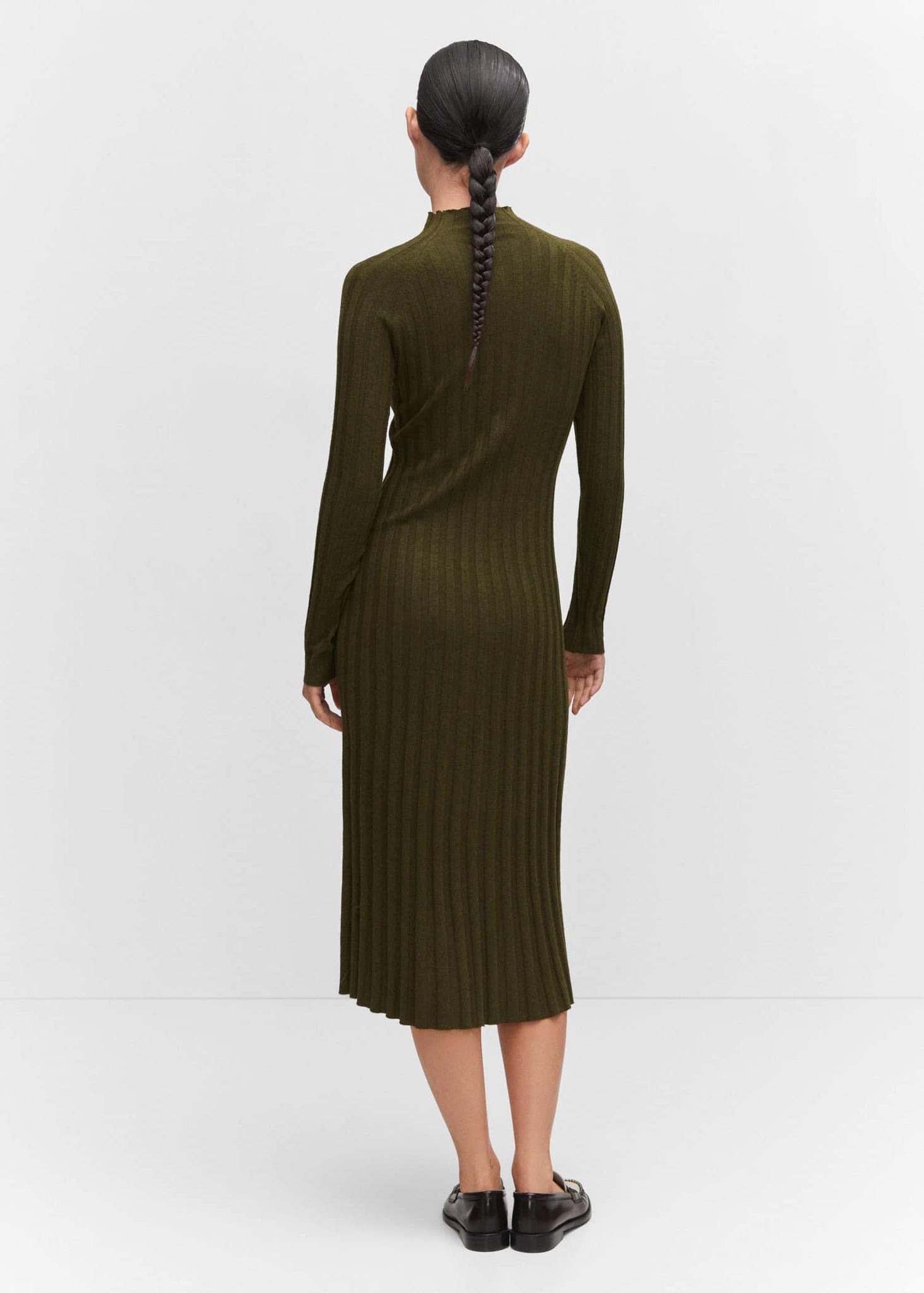 Perkins-neck ribbed dress - Reverse of the article