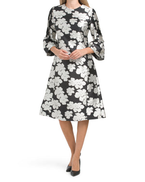 Three-quarter Sleeve Jewel Neck Floral Dress