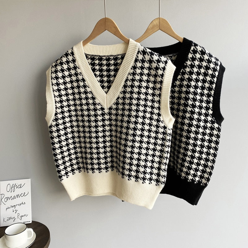 New Women Houndstooth Loose Knitted Vest Sweater V Neck Sleeveless Thick Casual Sweater Suits Female Waistcoat Chic Tops 17502