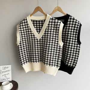 New Women Houndstooth Loose Knitted Vest Sweater V Neck Sleeveless Thick Casual Sweater Suits Female Waistcoat Chic Tops 17502